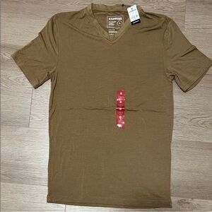 Express Men's Tan V-Neck Tee